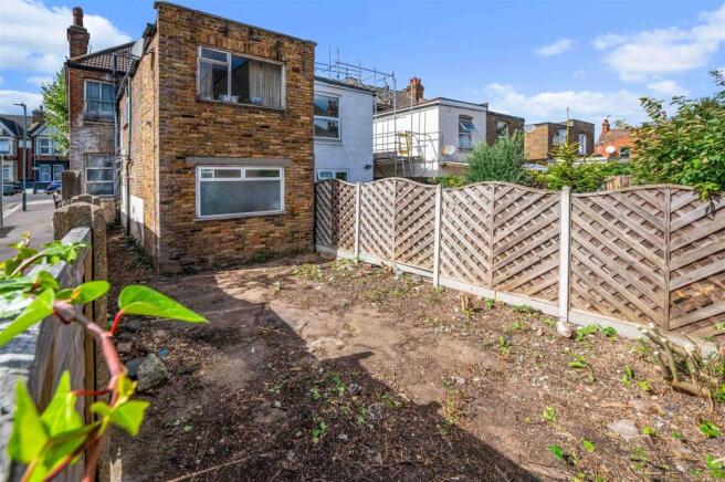 Daniels_15 Glynfield Road (GFF & Garden), London,