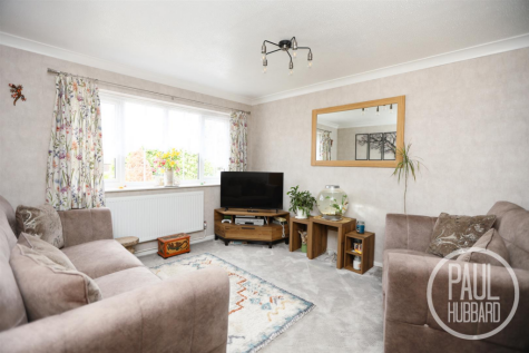 Edendale, Oulton Broad, NR32