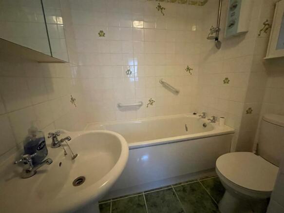 Photo 9