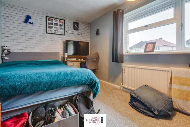 Bedroom 2-2.jpg