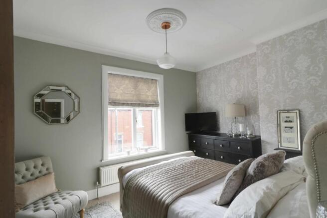 Bedroom 1 (Double)