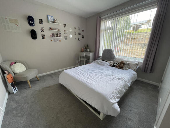 Bedroom 1a.JPG