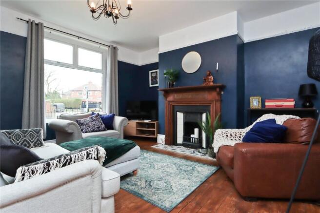 Living Room Pic 2