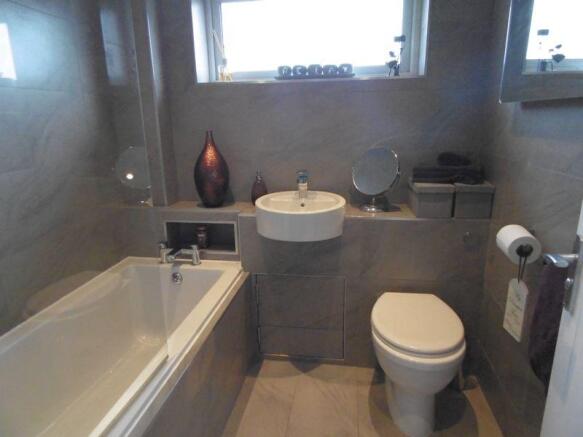 Photo 9