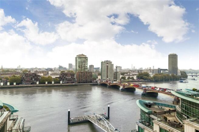 St George Wharf