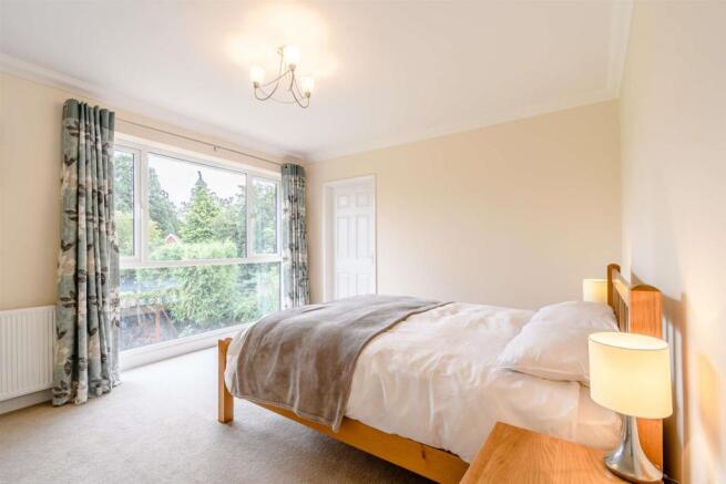 Main Bedroom Suite