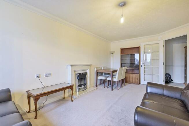 Living Room.jpg