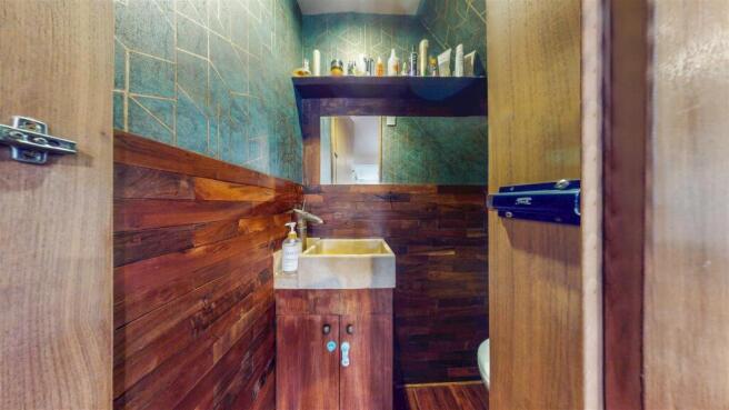 Cloakroom.jpg