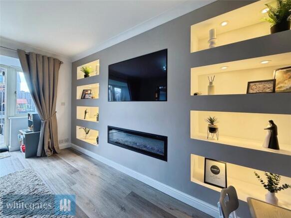 3 bed Town House for sale Image 7