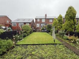 67, Neal Avenue, Ashton-under-lyne OL6 6PB