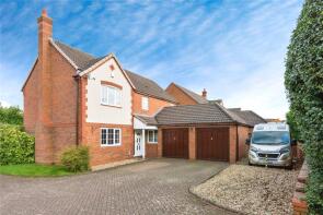 48, Manor Rise, Lichfield WS14 9RF