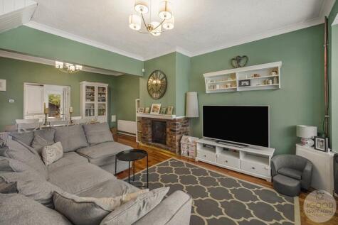 Trenchard Drive Moss Nook, Manchester, Greater Manchester M22 5NA