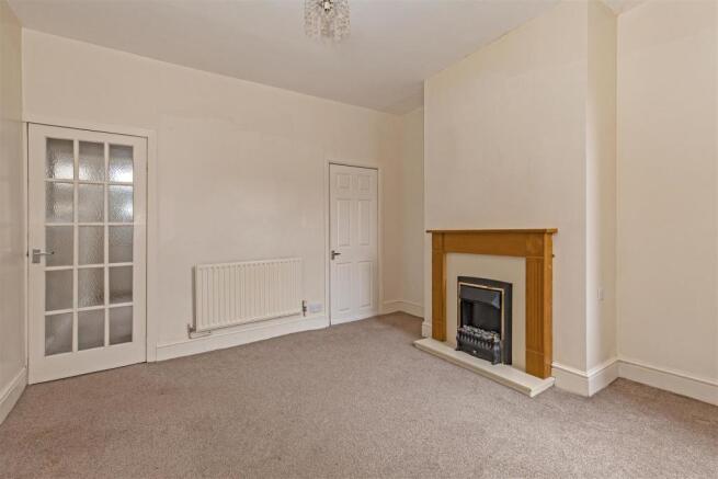 Dining Room-3.jpg