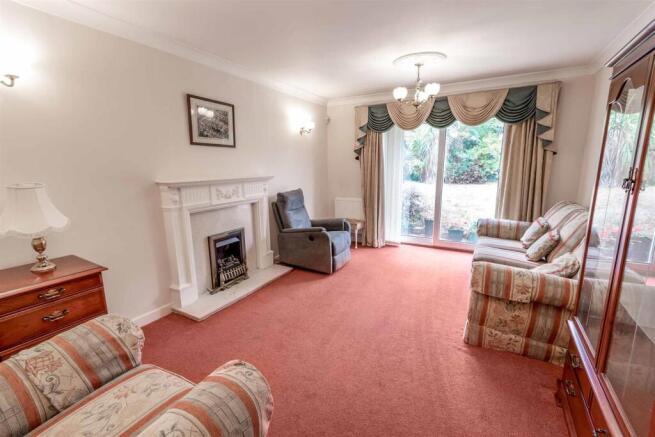 2 bed Detached Bungalow for sale Image 4