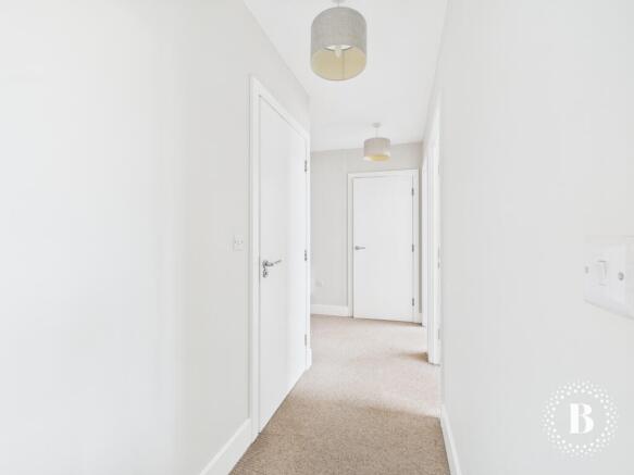 2 bed Apartment for sale Image 11