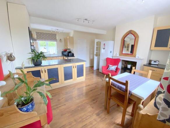 Dining Kitchen