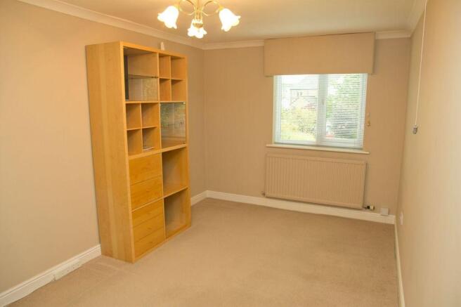 Dining Room/Bedroom 3