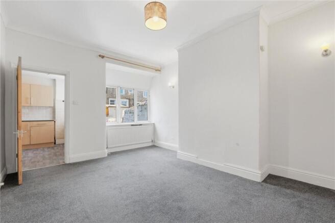 3 bed Terraced for sale Image 6