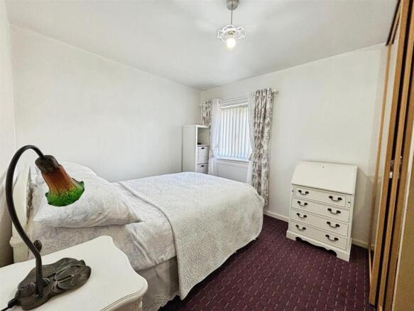 2 bed Semi-Detached for sale Image 9