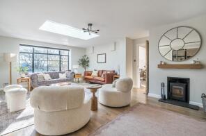 9, Dalloway Road, Arundel BN18 9HJ