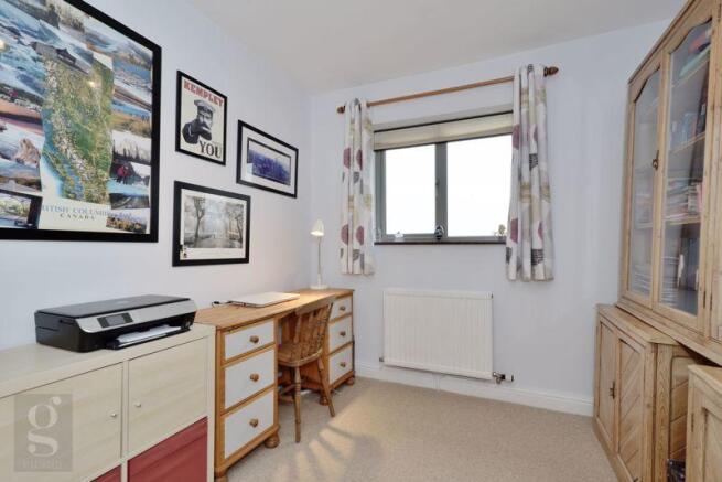 Bedroom 4 / Study