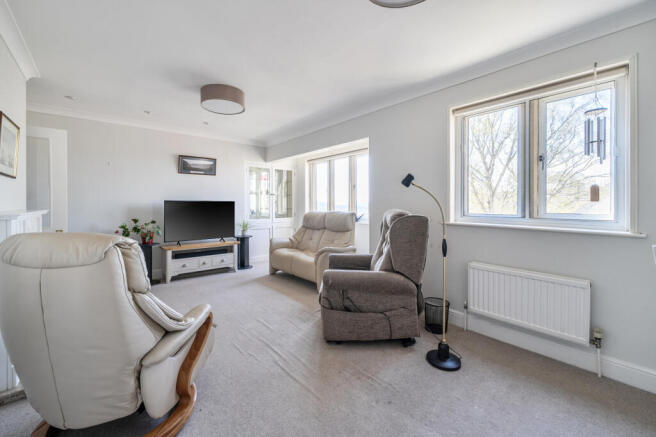 Sitting/Dining Room