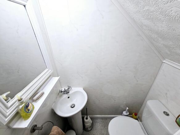 5 bed Terraced for sale Image 10