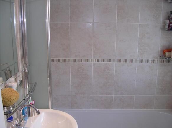 Bathroom1