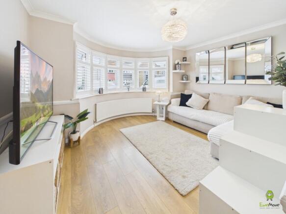 Presented by Clinton at EweMove Bexleyheath and Da