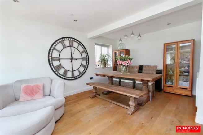 Dining Area.jpg