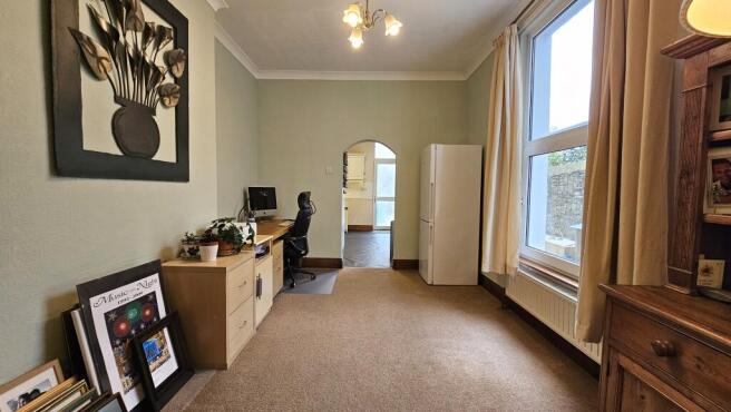 Breakfast room