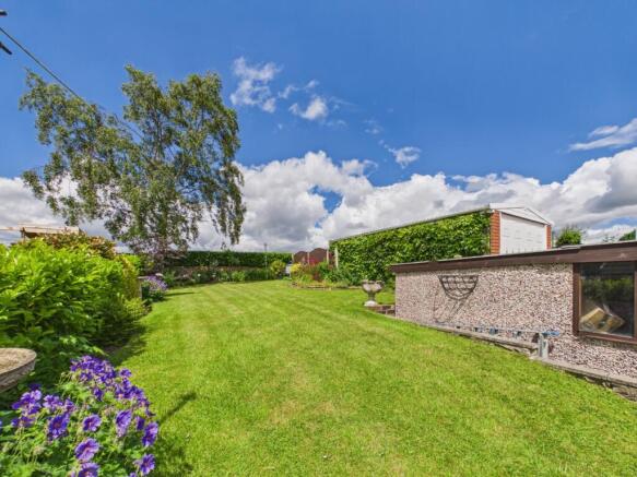 3- Rob Hammond EweMove Pontefract