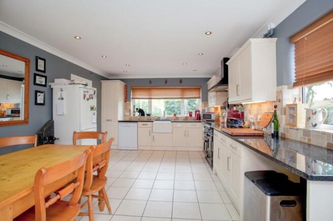 Kitchen/Breakfast