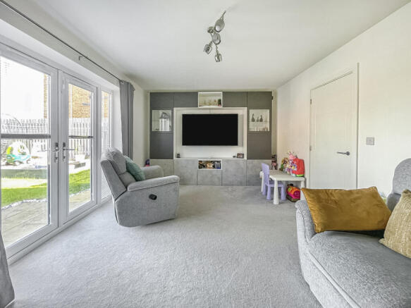 3 bed Detached for sale Image 6
