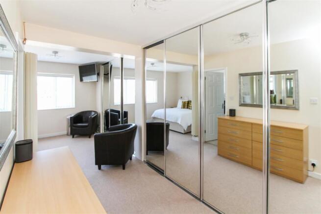 Master Suite.jpg