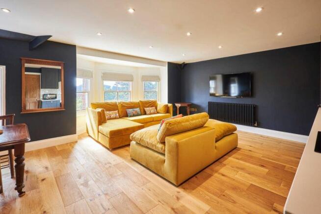 1 bed Apartment for sale Image 5