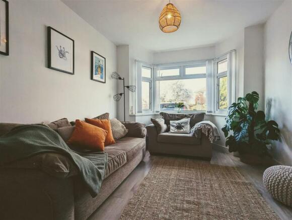 Living Room- vendors.jpg
