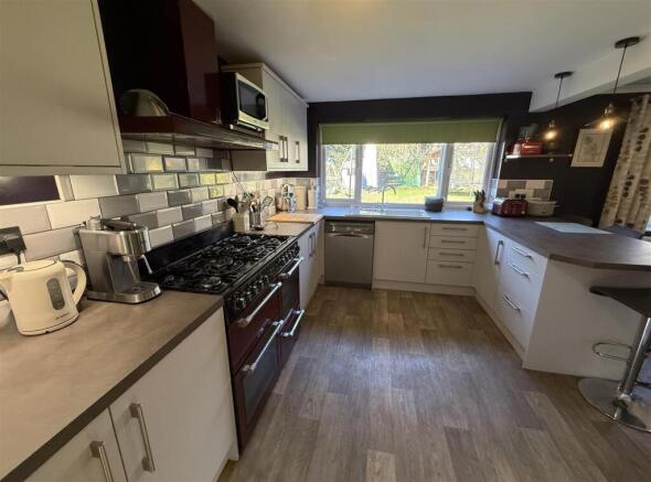 Kitchen C.JPG