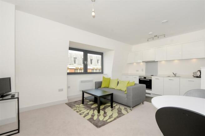 Kitchen sitting room 2.jpg