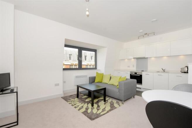 Kitchen sitting room 2.jpg