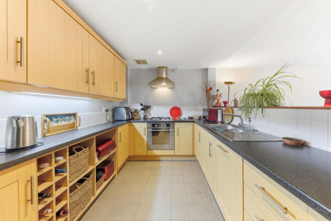1 bed Apartment for sale Image 7