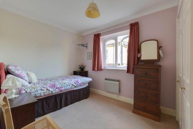 Bedroom 1 (Double)