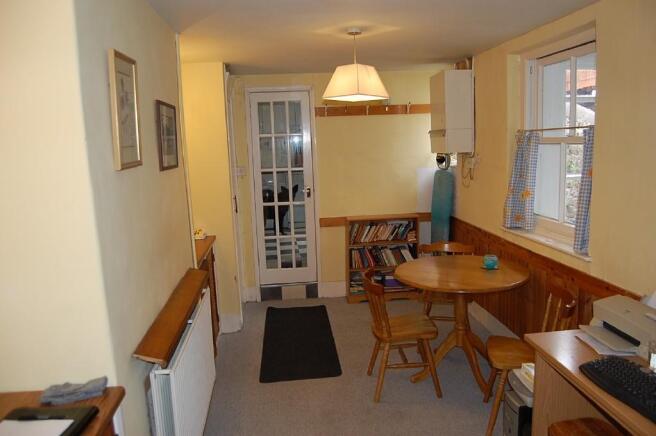 BREAKFAST ROOM