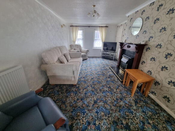 3 bed End of Terrace to rent Image 6