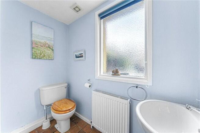 3 bed Semi-Detached for sale Image 12