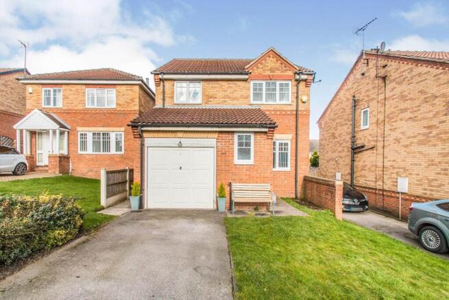 3 bed Detached to rent Image 10