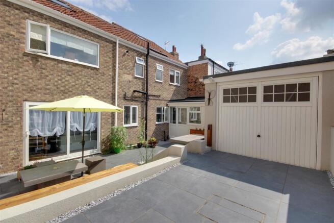 Driveway & Garage