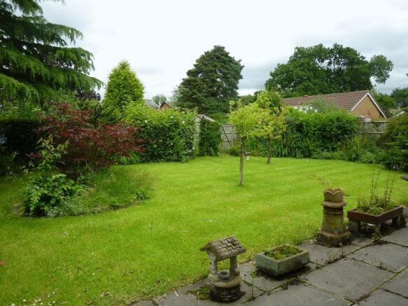 Extensive Garden
