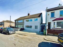 11, Bow Arrow Lane, Dartford DA1 1YY