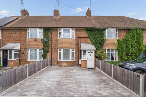 Northfields, Dunstable, LU5 5AL